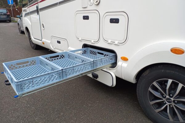 CORE-X_sistema-estraibile-contenitori-sottopavimento_camper1