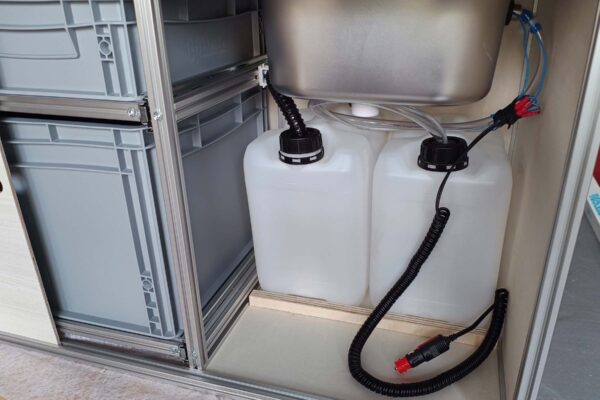 LEVANTE_cucina-minivan-monovolume_02 LEVANTE_cucina-minivan-monovolume_02