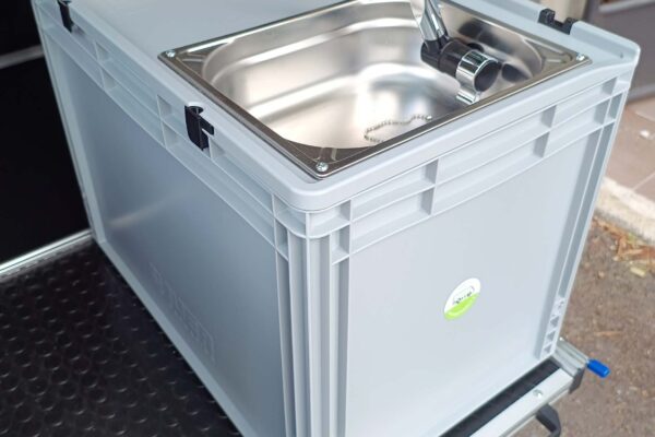 RIO_lavabo-per-minivan-monovolume_05 RIO_lavabo-per-minivan-monovolume_05