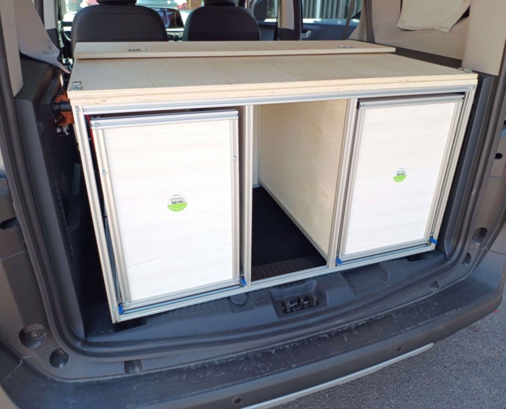 ORIZZONTE modulo cucina letto minivan Ford Courier 06