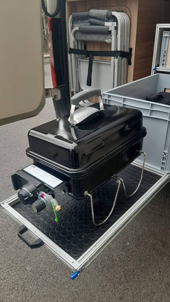 INFINITY contenitori estraibili Hymer grand canyon S4×4 LE 04
