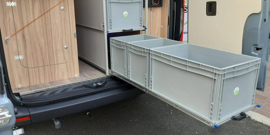INFINITY contenitori estraibili VAN hymer grand canyon s 01