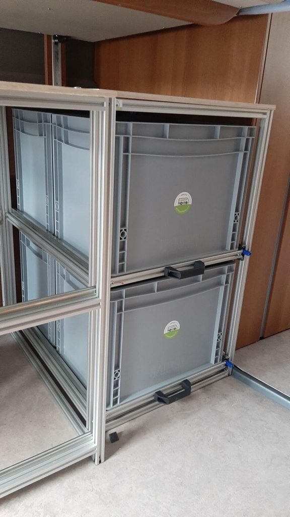 SPACE COMPACT contenitori estraibili Vantourer 600 03