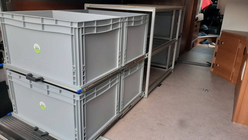 SPACE COMPACT contenitori estraibili Vantourer 600 04