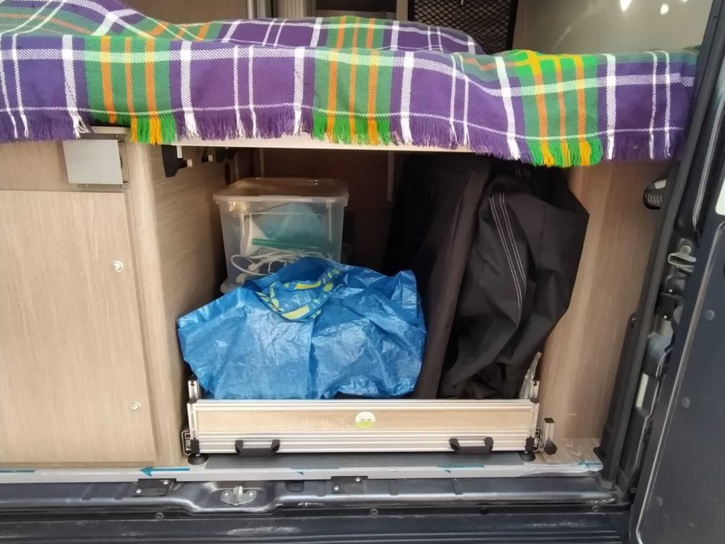 ZEFIRO pianale estraibile sponde van Possl 2Winr 02
