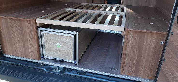 NEST contenitori estraibili van Weinsberg 600 01